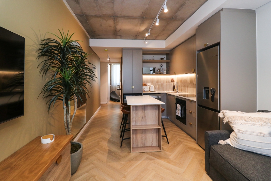 1 Bedroom Property for Sale in Sea Point Western Cape
